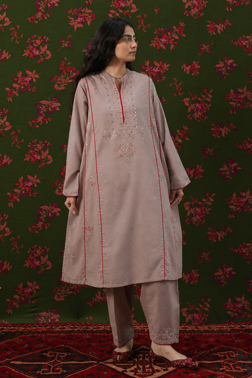 Embroidered Sequin Story Set