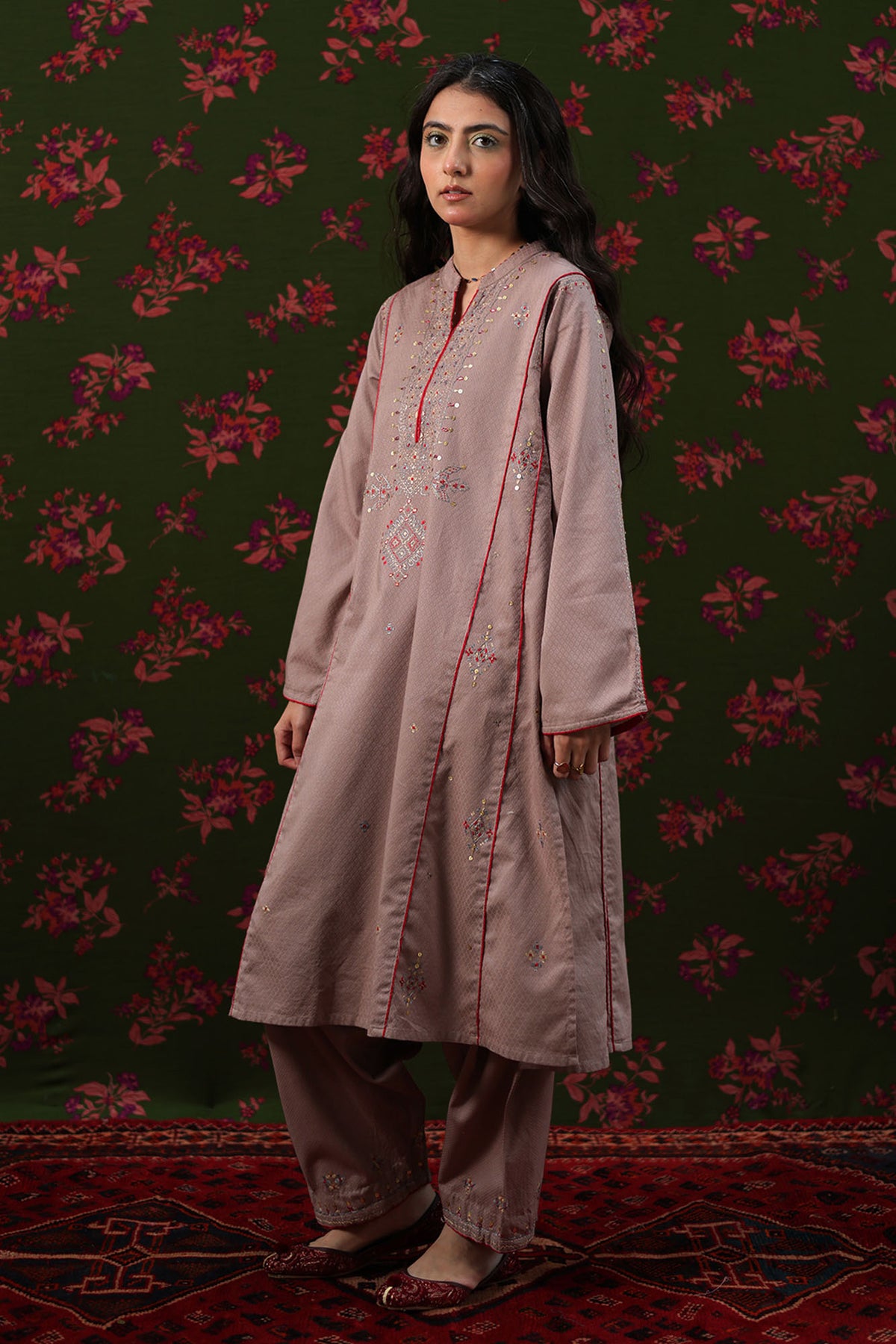 Embroidered Sequin Story Set