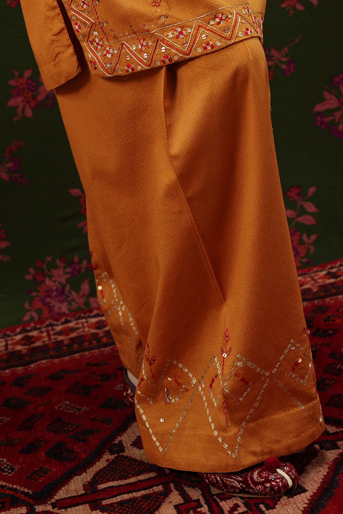 Embroidered Stardust Set