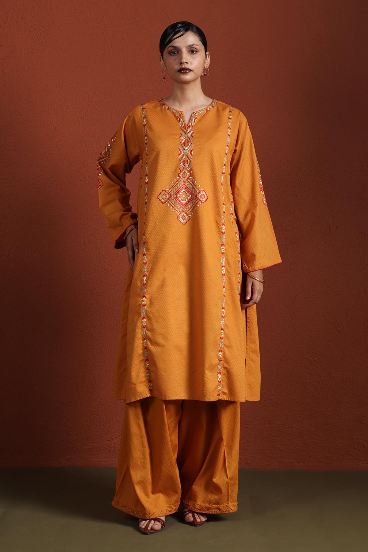 Gold Dust Embroidered Set