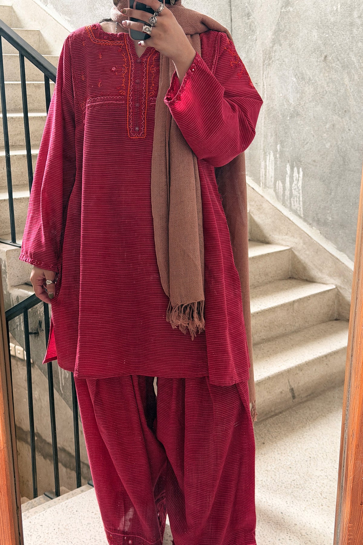 Hand Embroidered Farshi Set