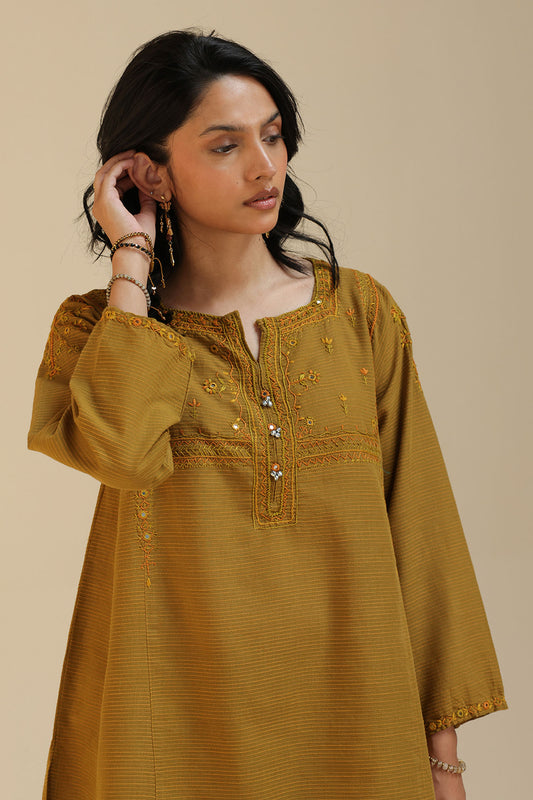 Hand Embroidered Farshi Set