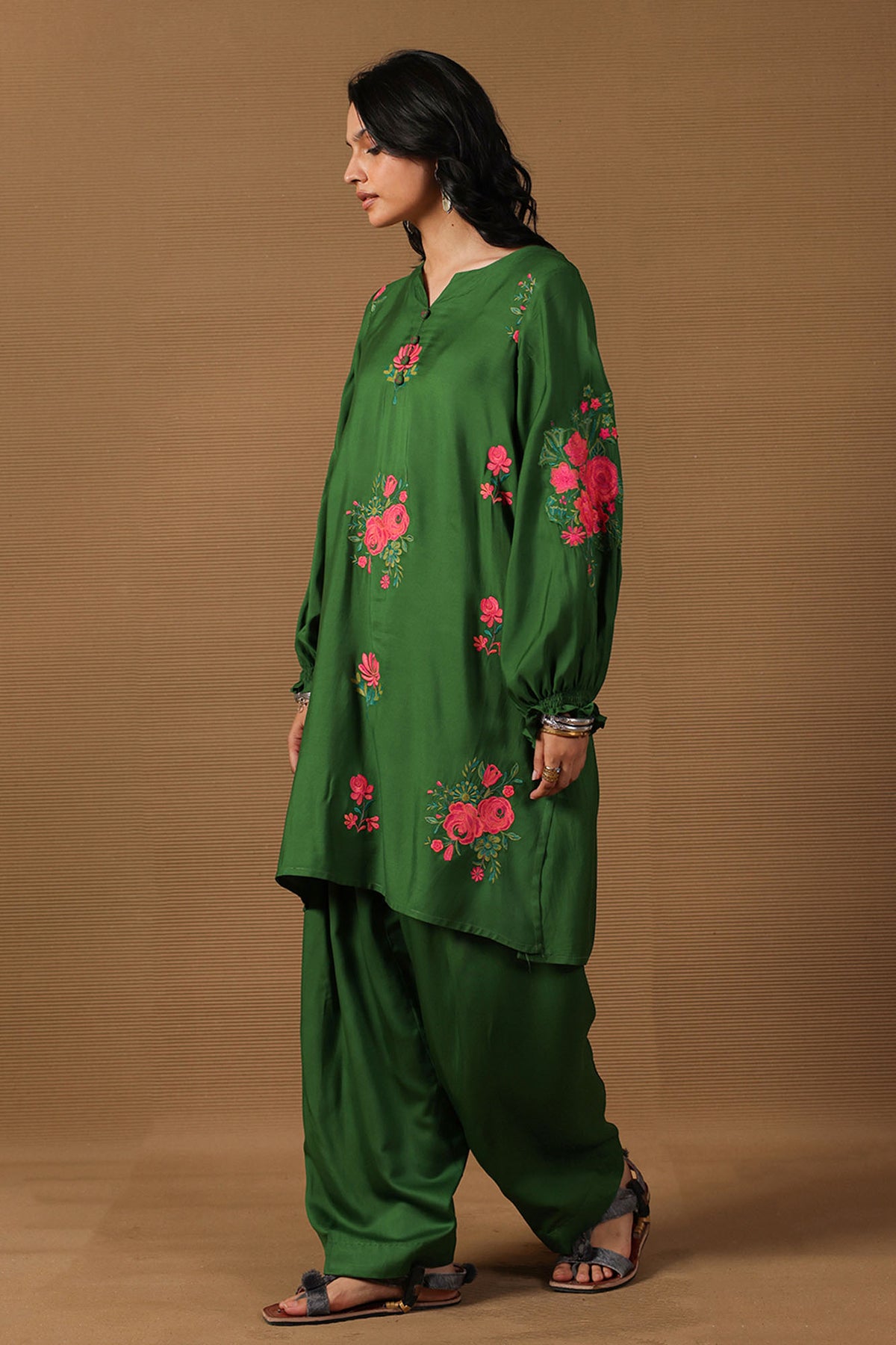 Gulab Rang Embroidered Set