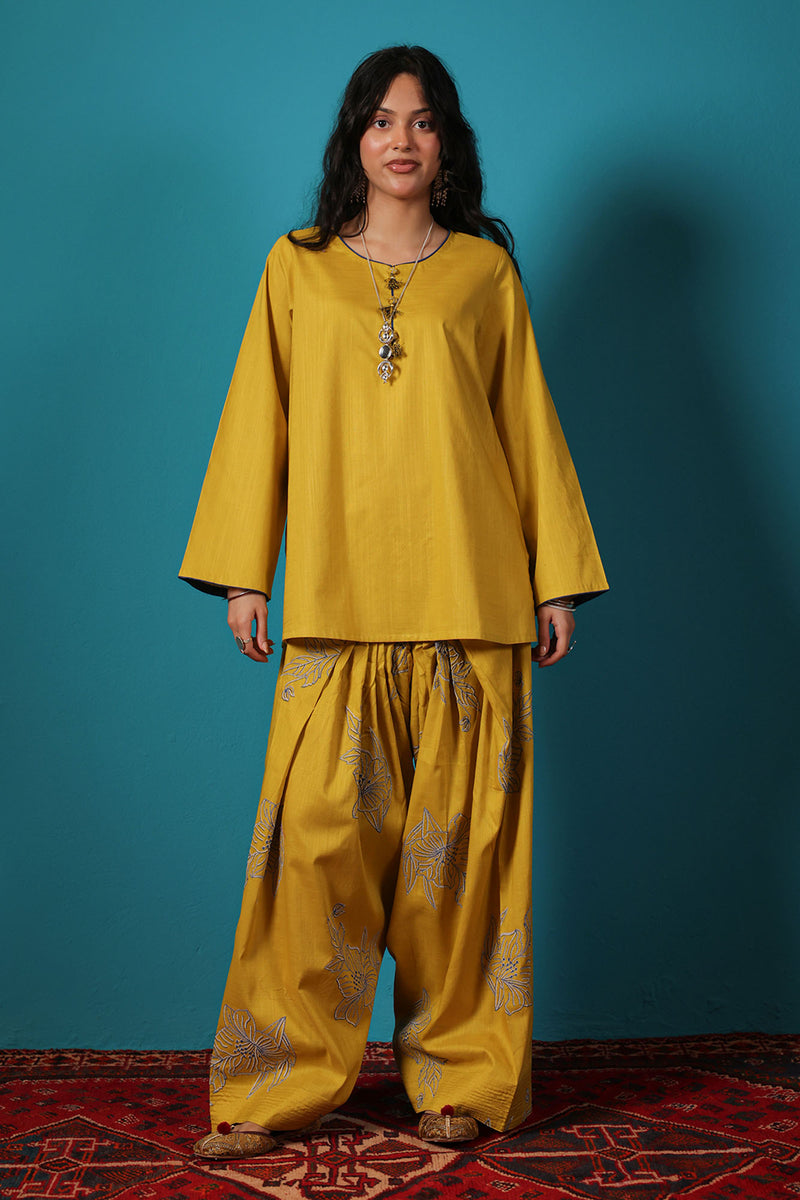 Embroidered Bloom Line Farshi Set