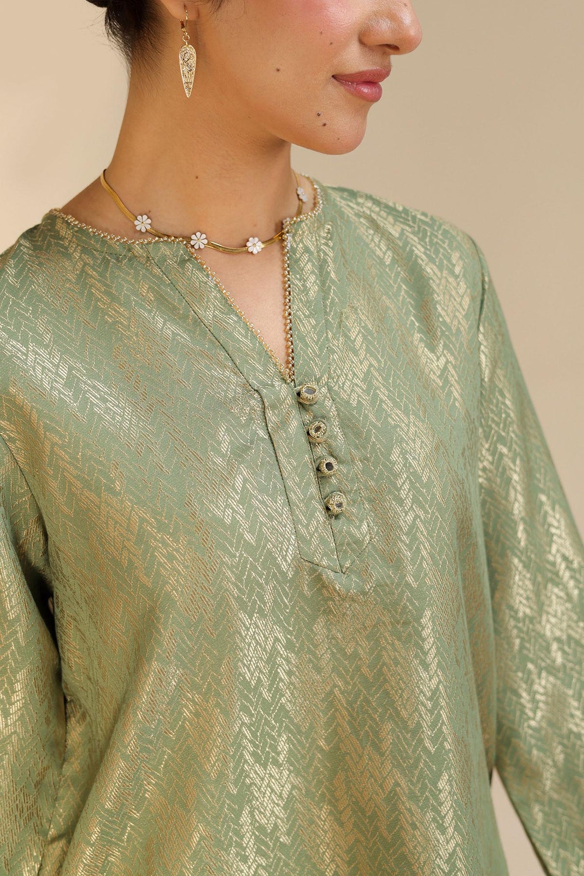 Rich Textured Jacquard Set