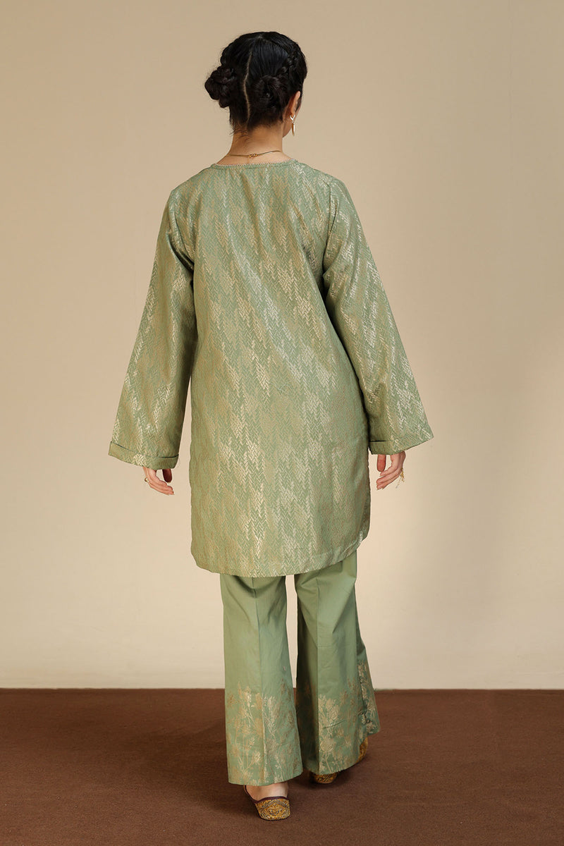 Rich Textured Jacquard Set