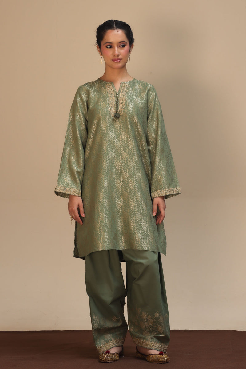 Woven Jacquard Set