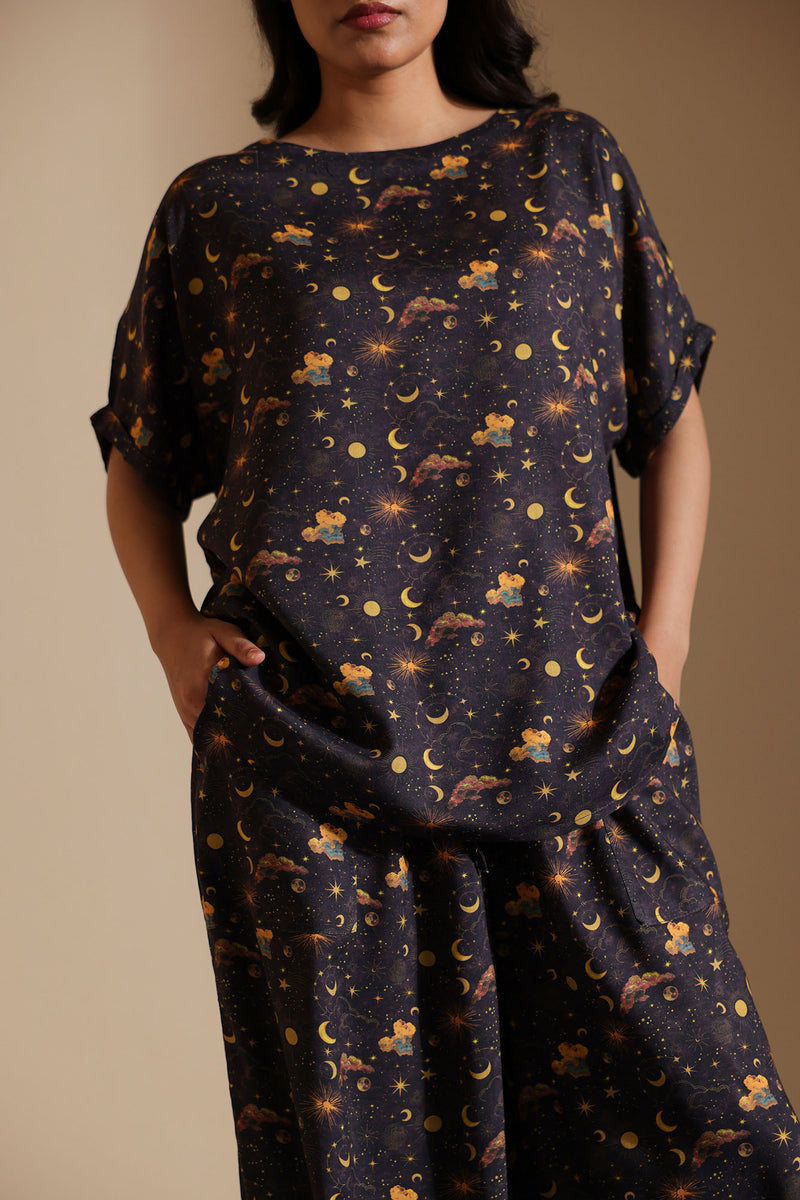 Dreamscape Co-Ord Set With Eye Mask & Scrunchie