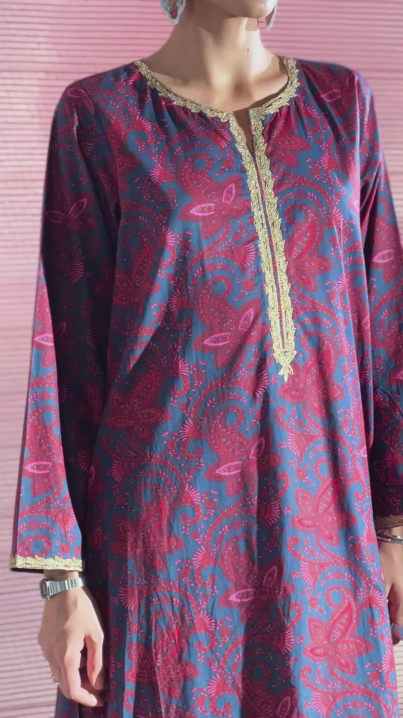 Paisley Pop Embroidered Echo Set