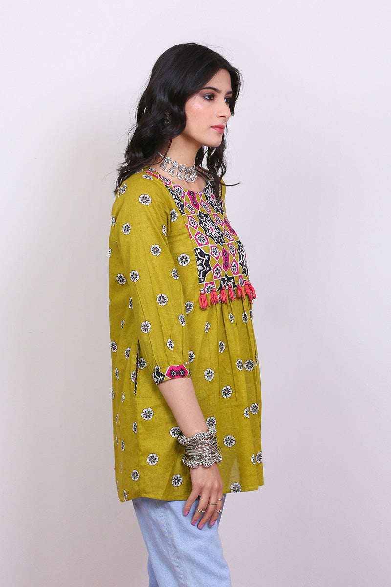 Tiles Print Blocked Top