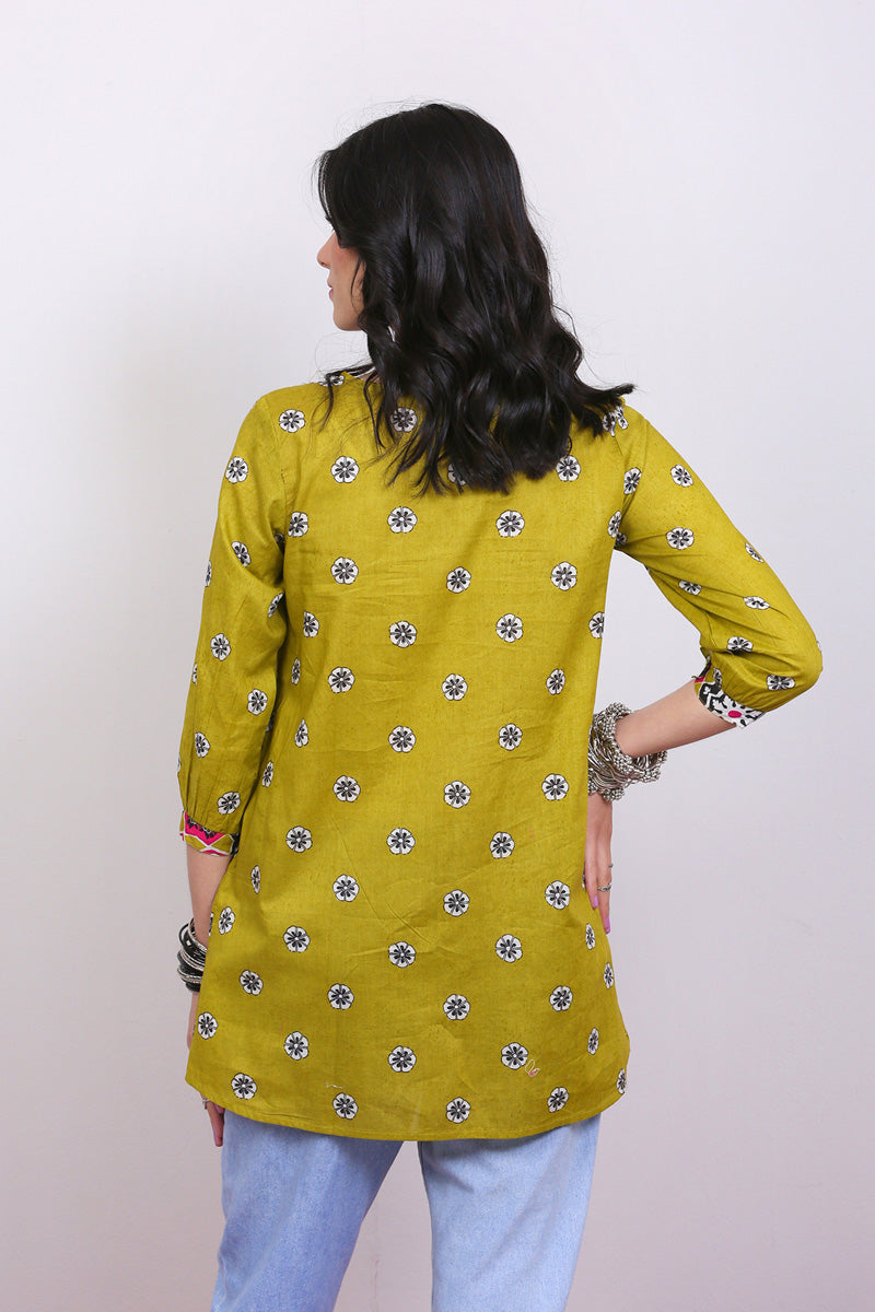 Tiles Print Blocked Top