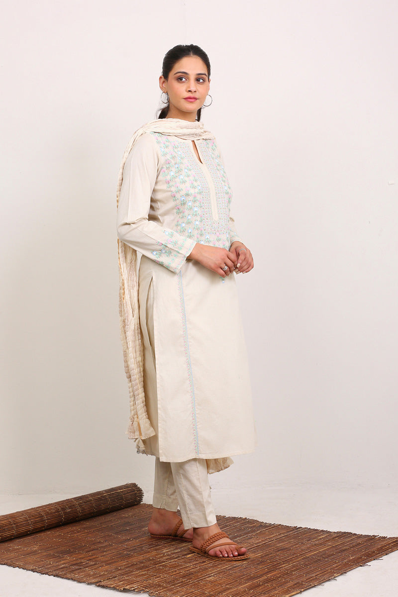 Char Chinar Embroidered Suit